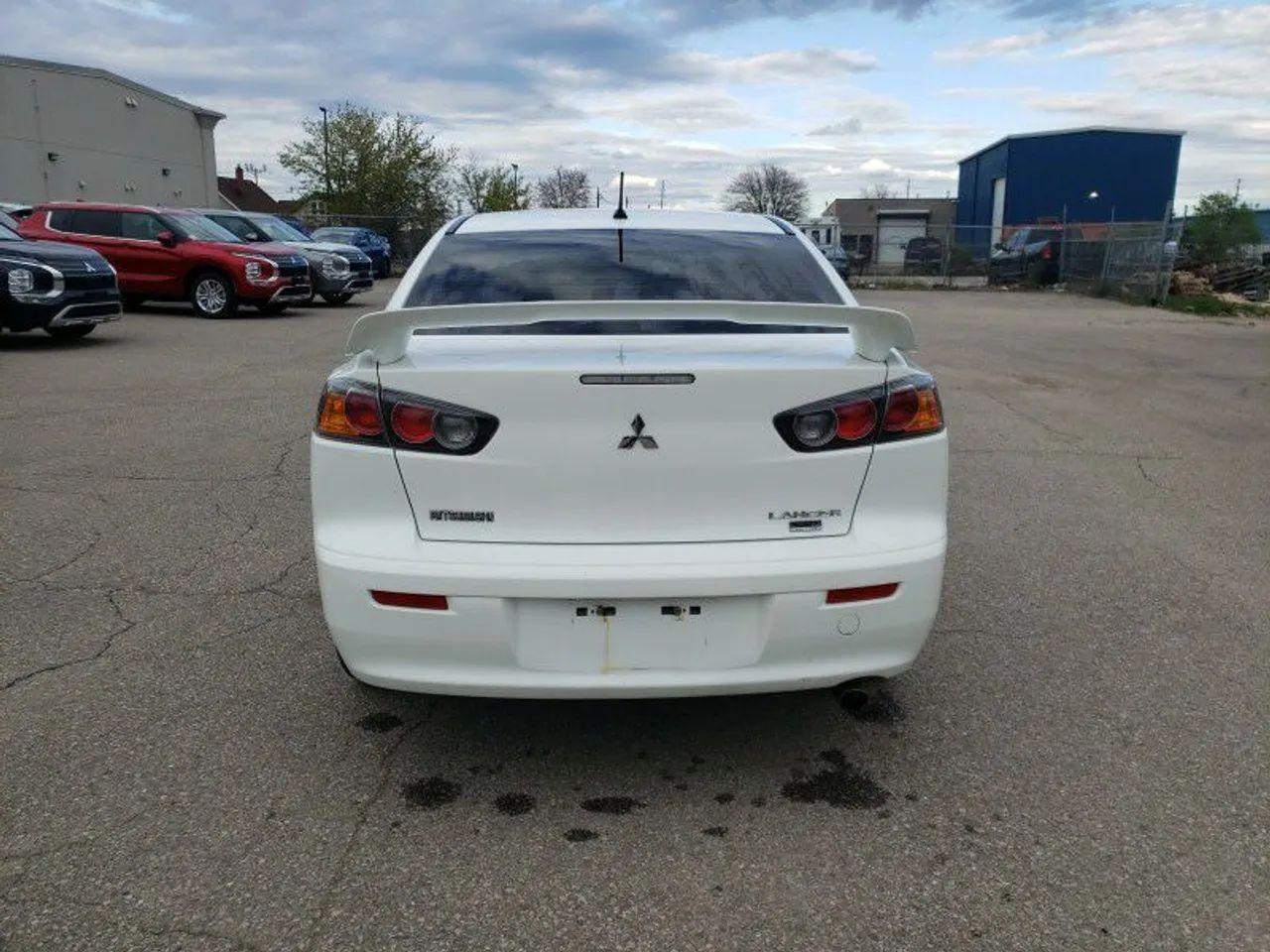 2015 Mitsubishi Lancer ES-3