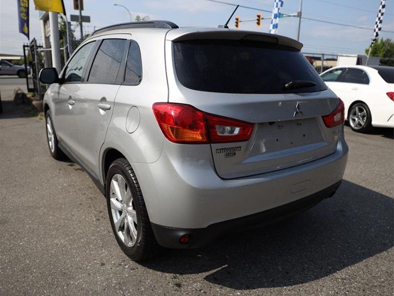 2015 Mitsubishi RVR GT-2