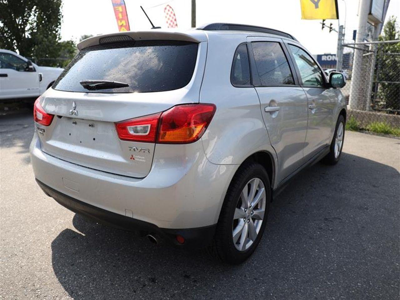 2015 Mitsubishi RVR GT-4