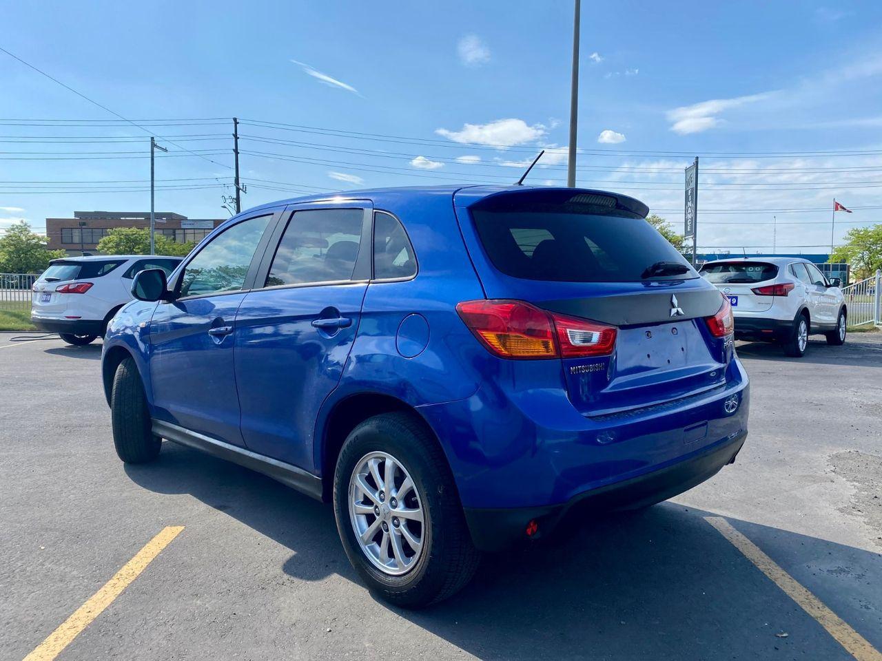 2015 Mitsubishi RVR SE 2WD-2