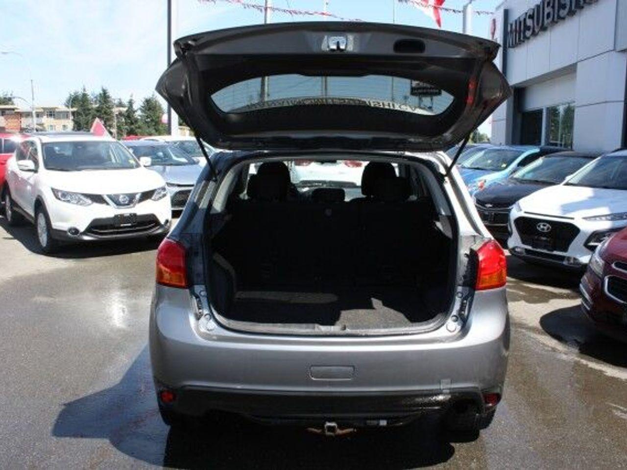 2015 Mitsubishi RVR SE 2WD-4