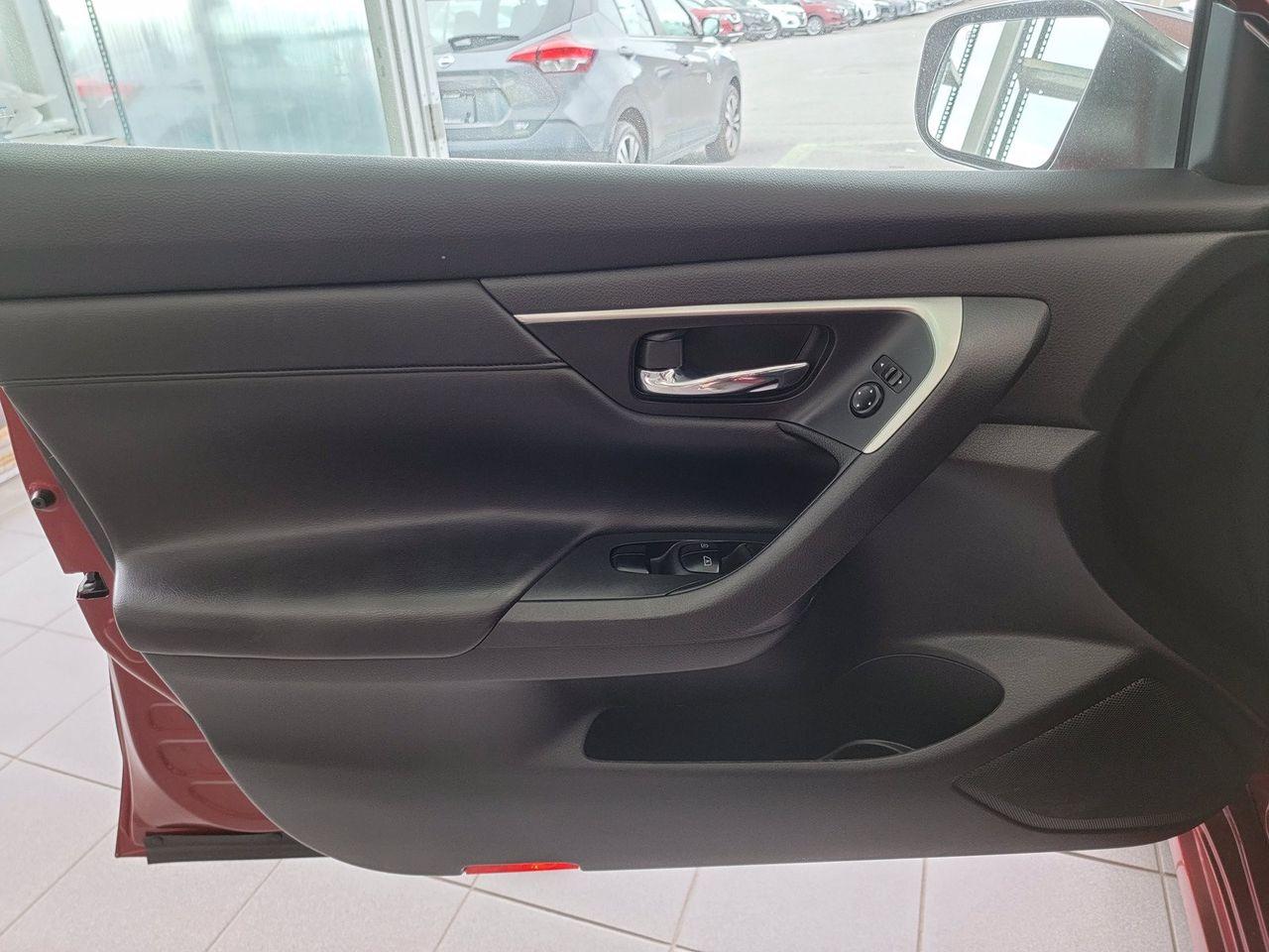 2015 Nissan Altima 2.5-4