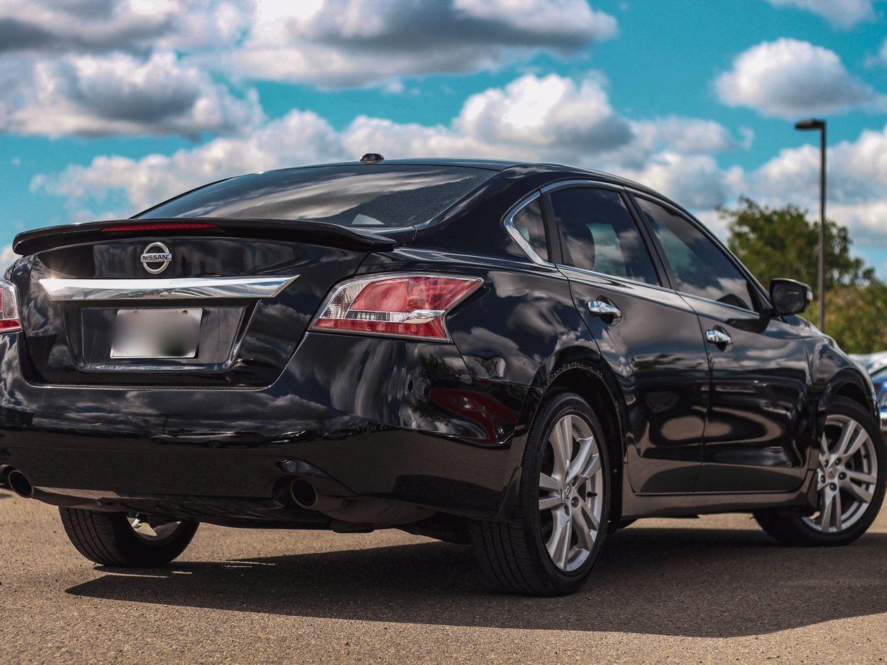2015 Nissan Altima 3.5 SL-2