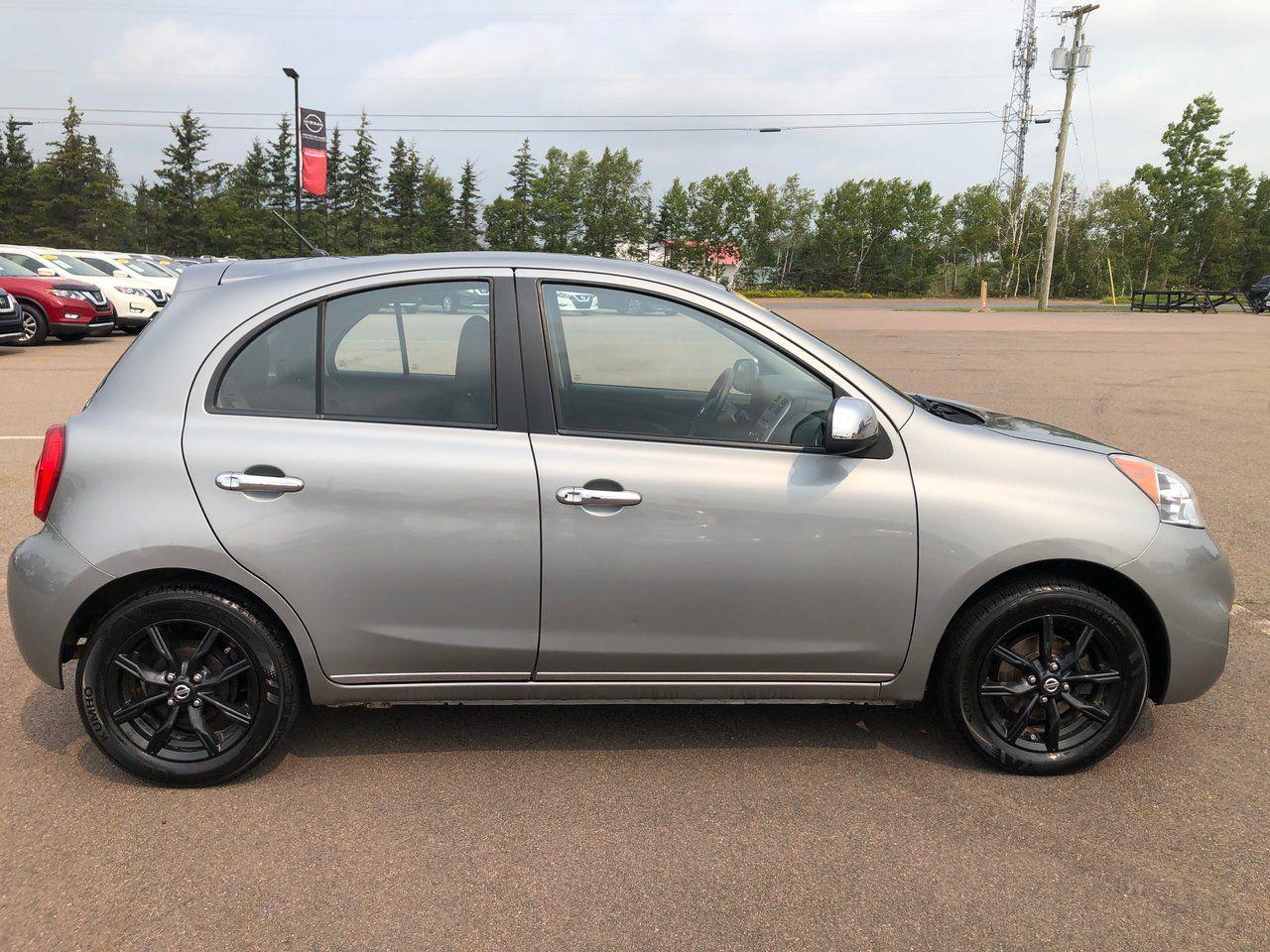 2015 Nissan Micra Base-2
