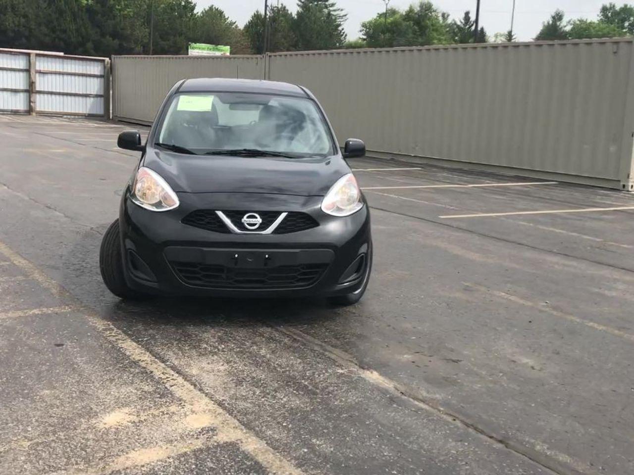 2015 Nissan Micra Base-2