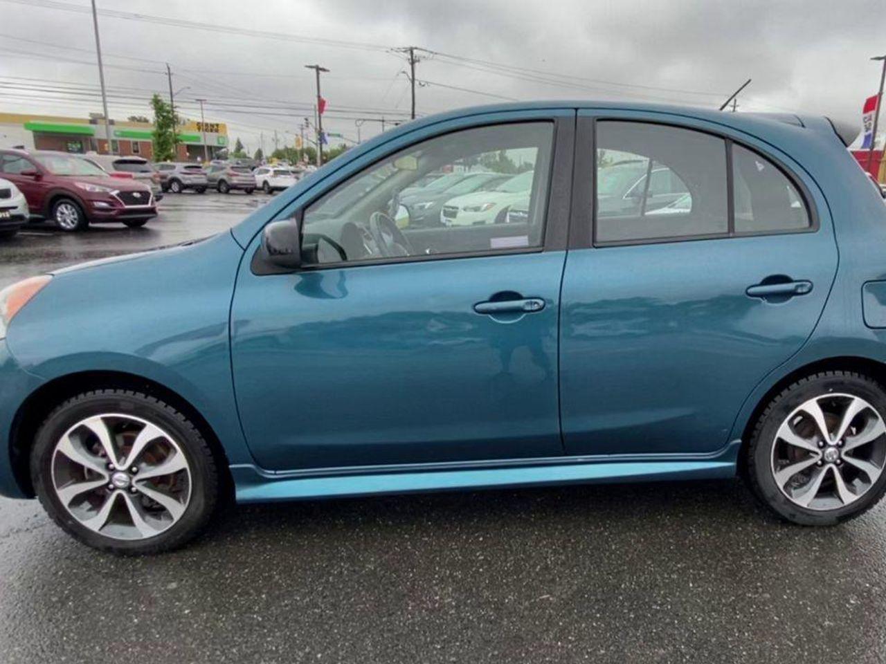 2015 Nissan Micra Base-4