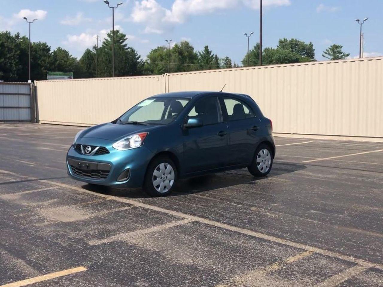 2015 Nissan Micra Base-3
