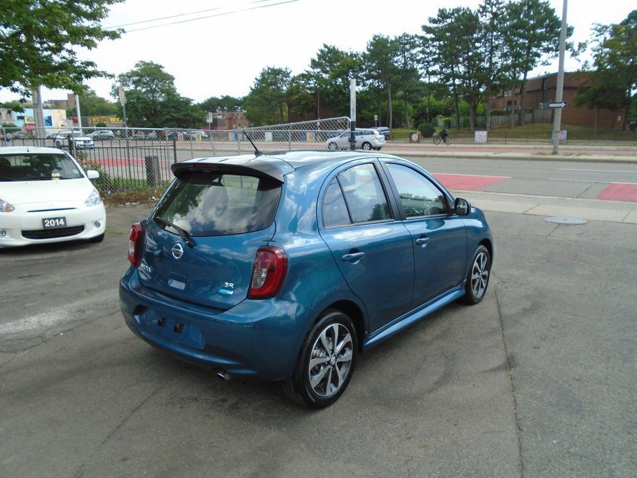 2015 Nissan Micra Base-4