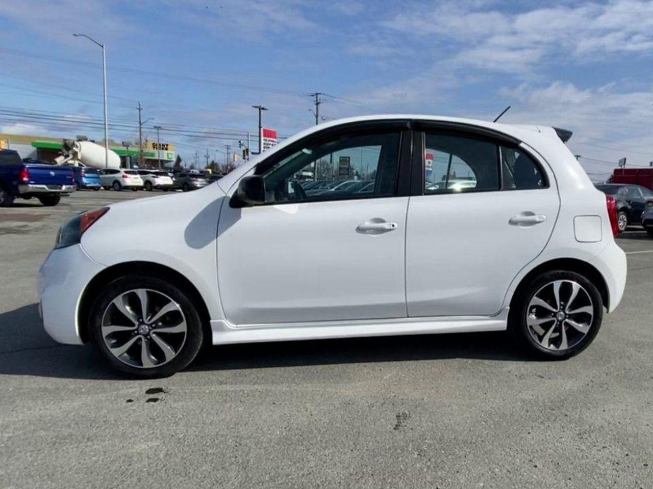 2015 Nissan Micra Base-4