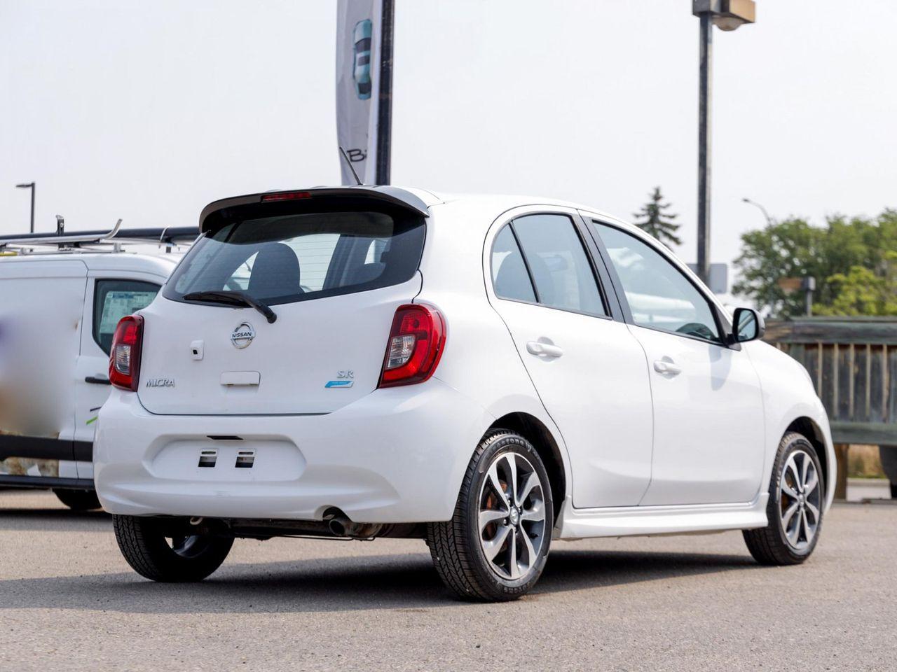 2015 Nissan Micra Base-4