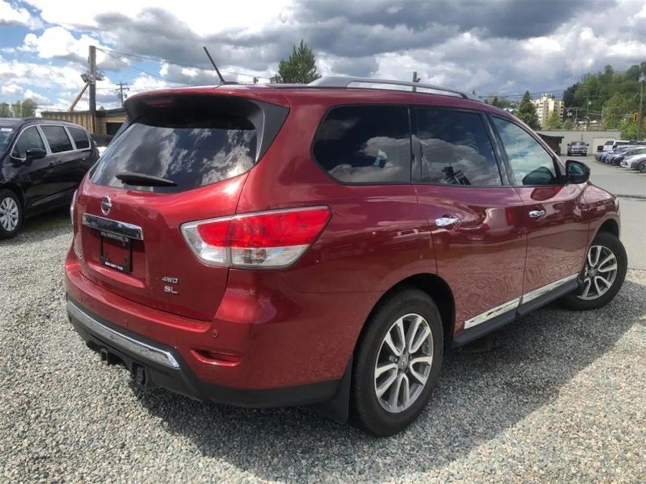 2015 Nissan Pathfinder SV-4