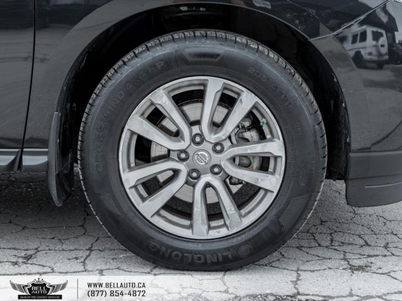 2015 Nissan Pathfinder SV-3