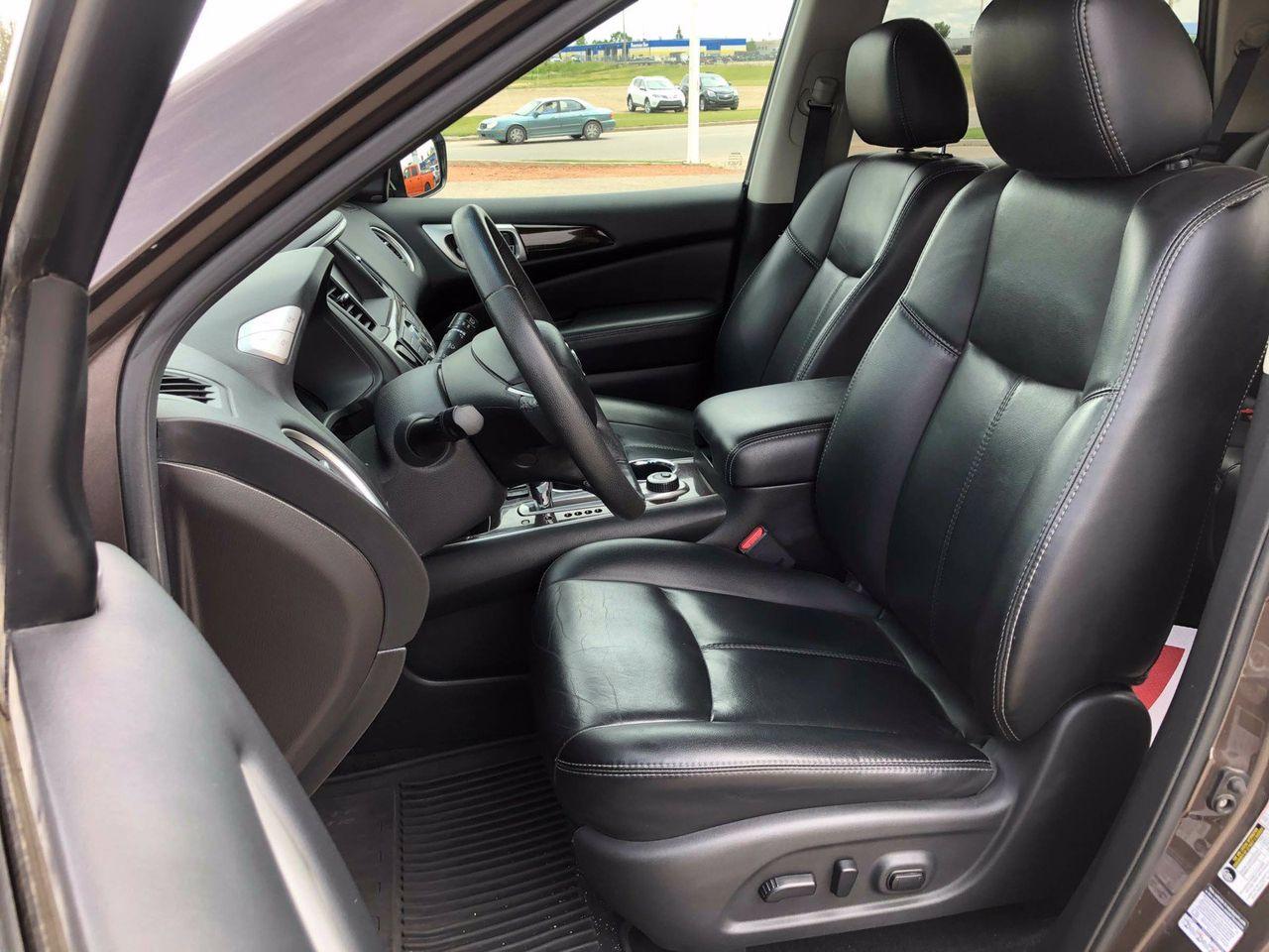 2015 Nissan Pathfinder SV-4