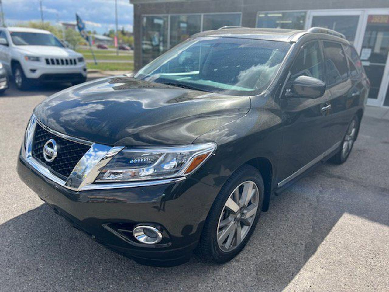 2015 Nissan Pathfinder SV-0