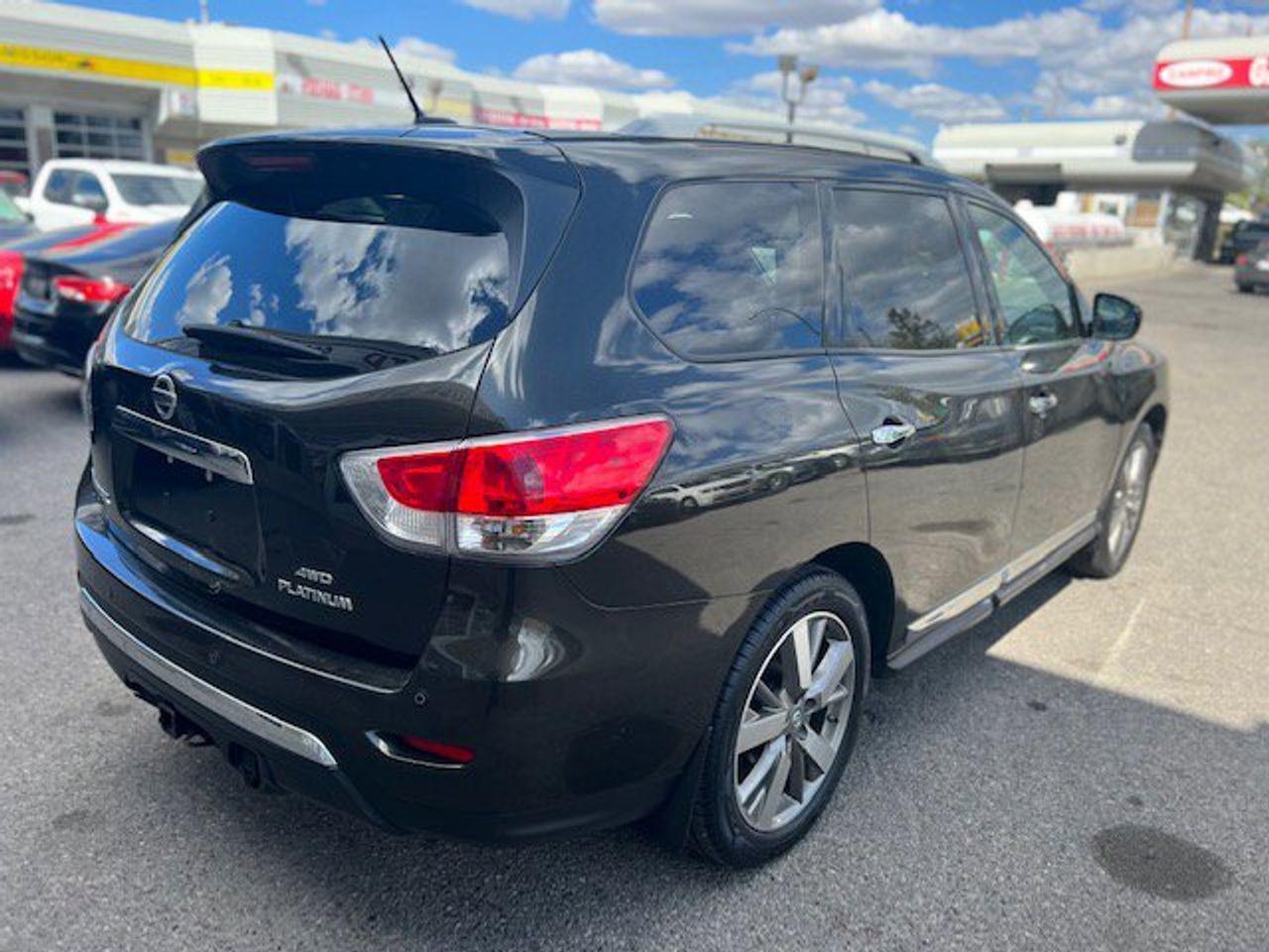 2015 Nissan Pathfinder SV-4