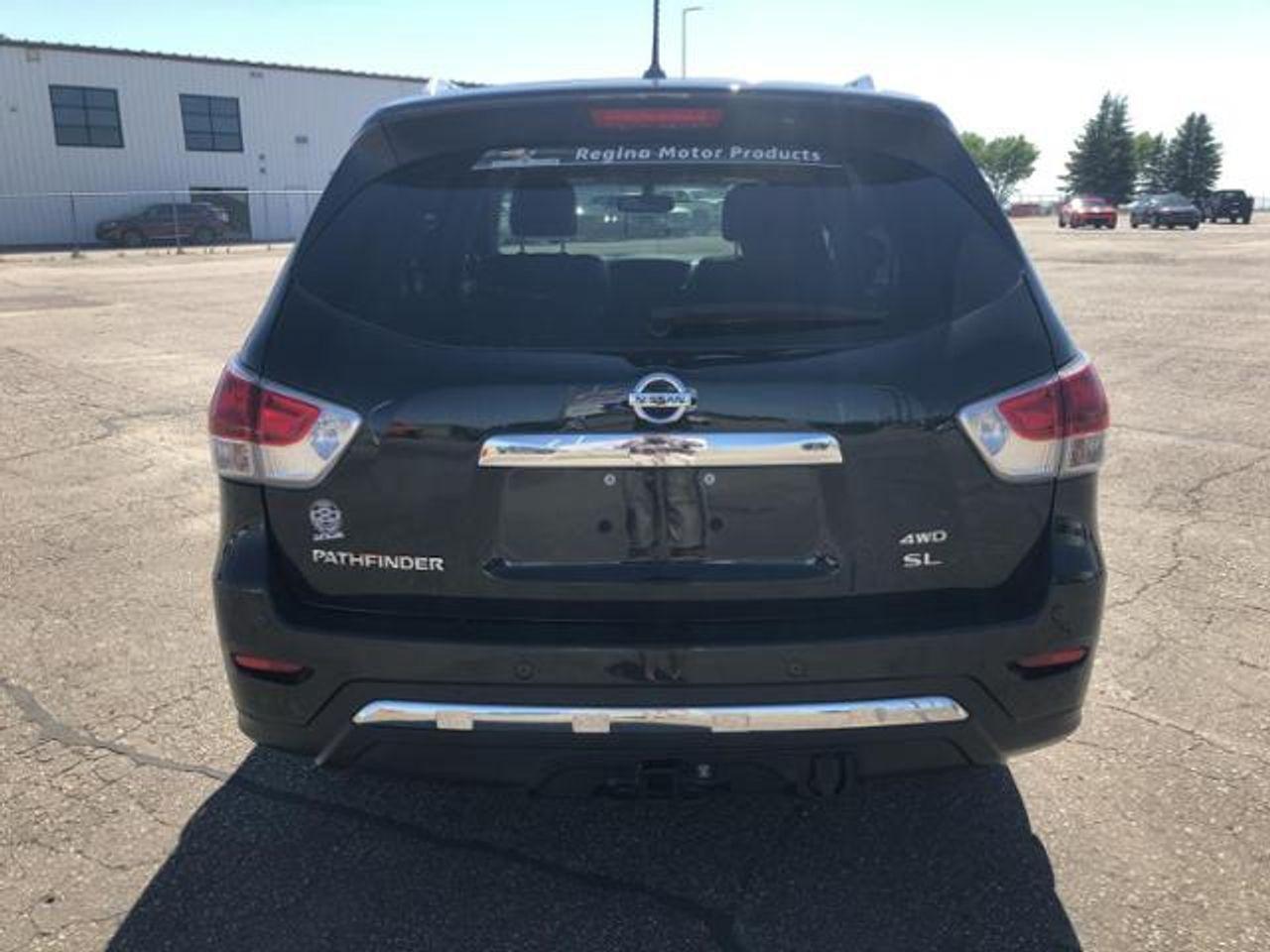 2015 Nissan Pathfinder SV-3
