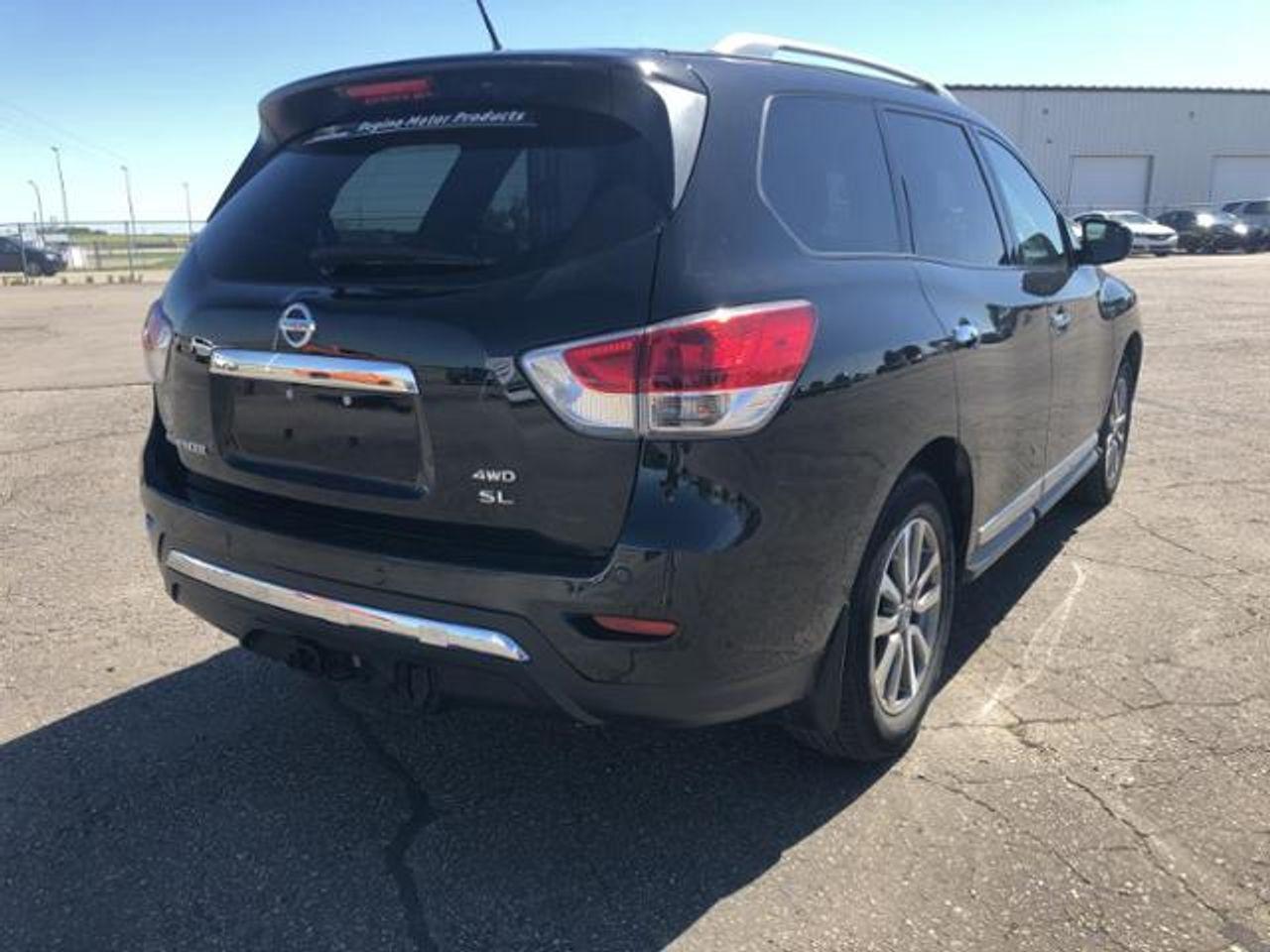 2015 Nissan Pathfinder SV-4
