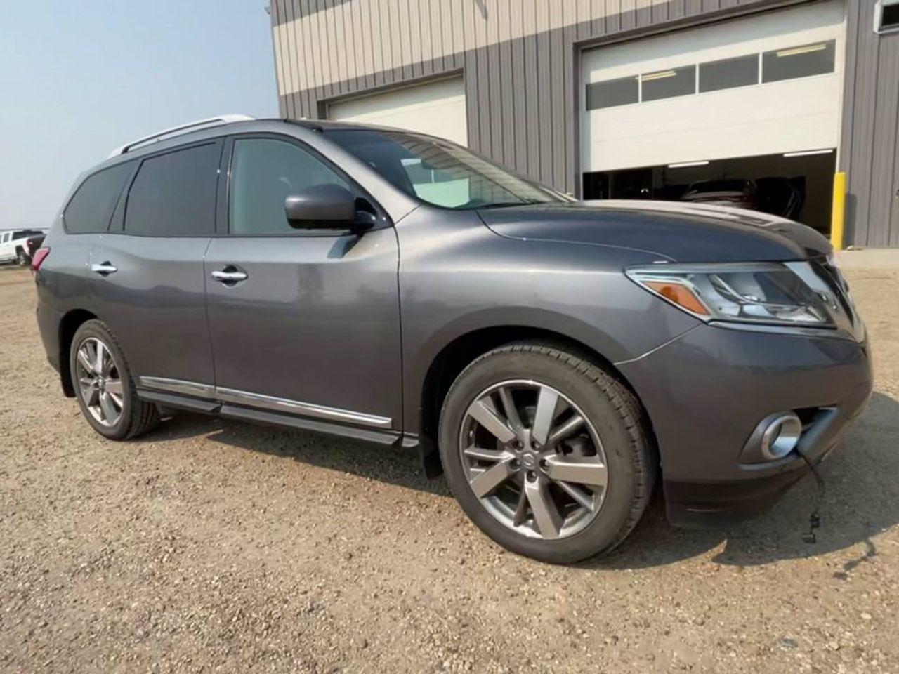 2015 Nissan Pathfinder SV-1