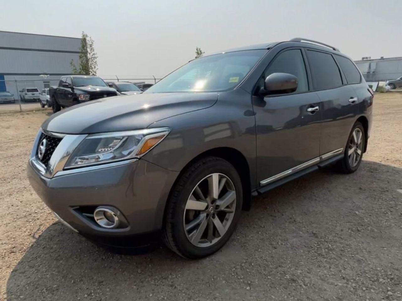 2015 Nissan Pathfinder SV-3