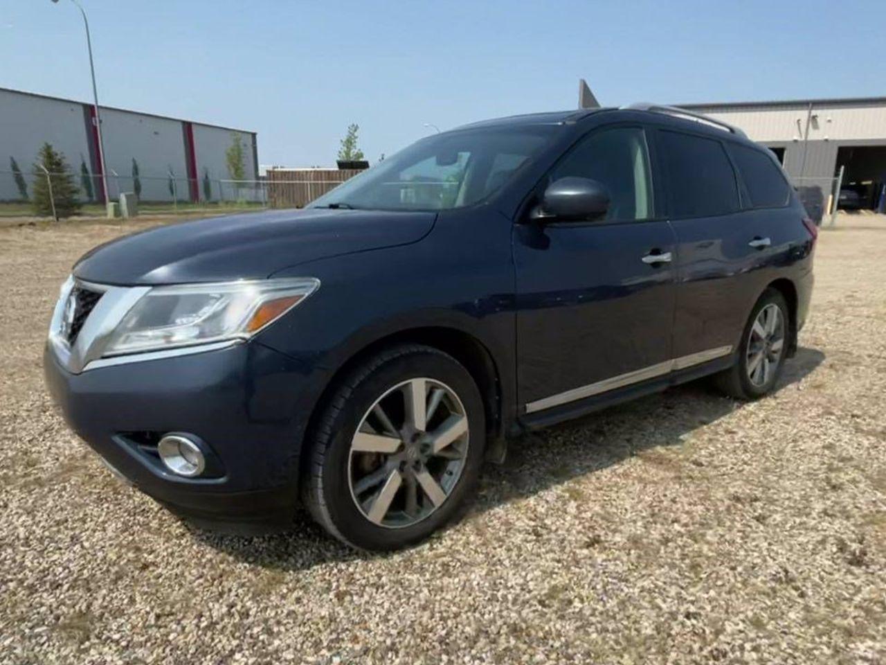 2015 Nissan Pathfinder SV-3
