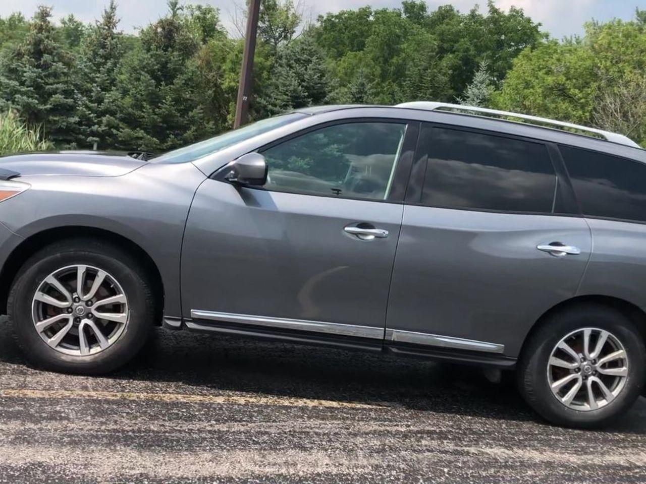 2015 Nissan Pathfinder SV-4