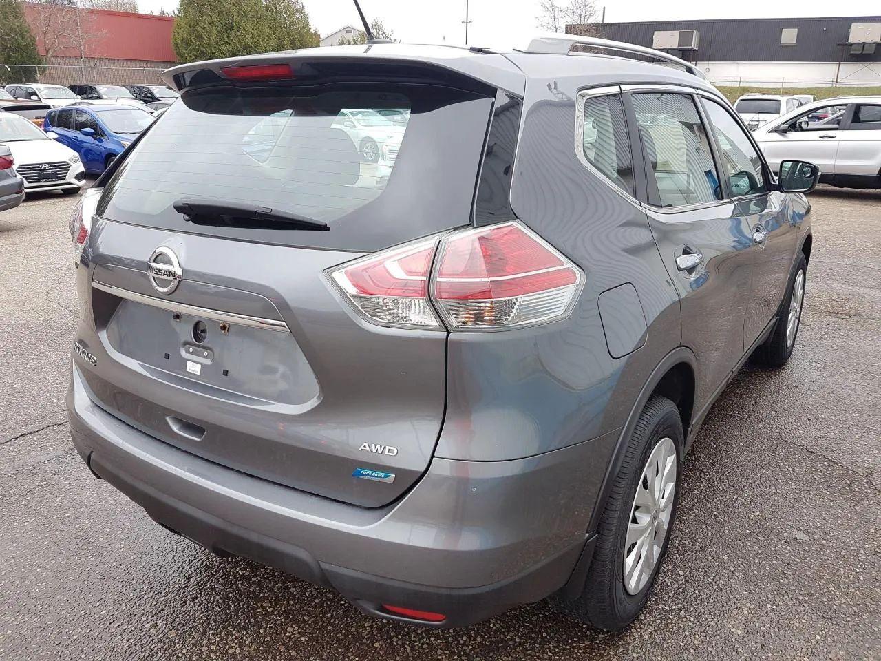 2015 Nissan Rogue SL-4