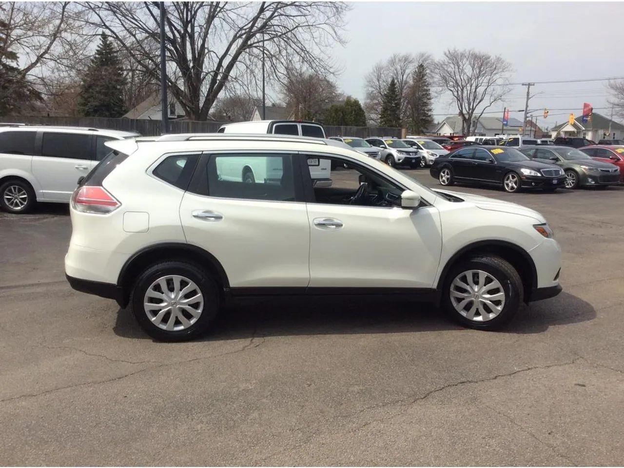 2015 Nissan Rogue SL-3
