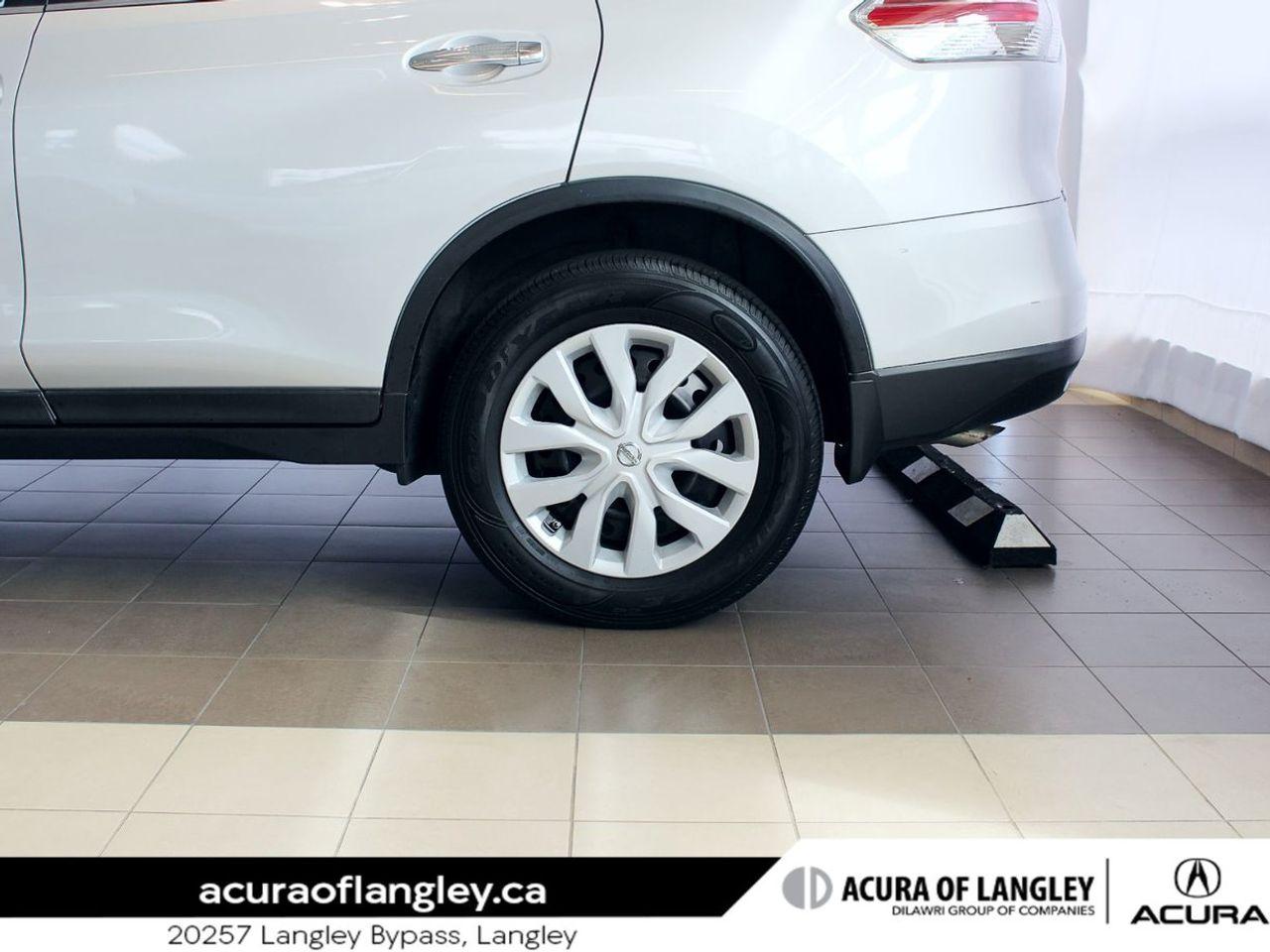 2015 Nissan Rogue SL-4