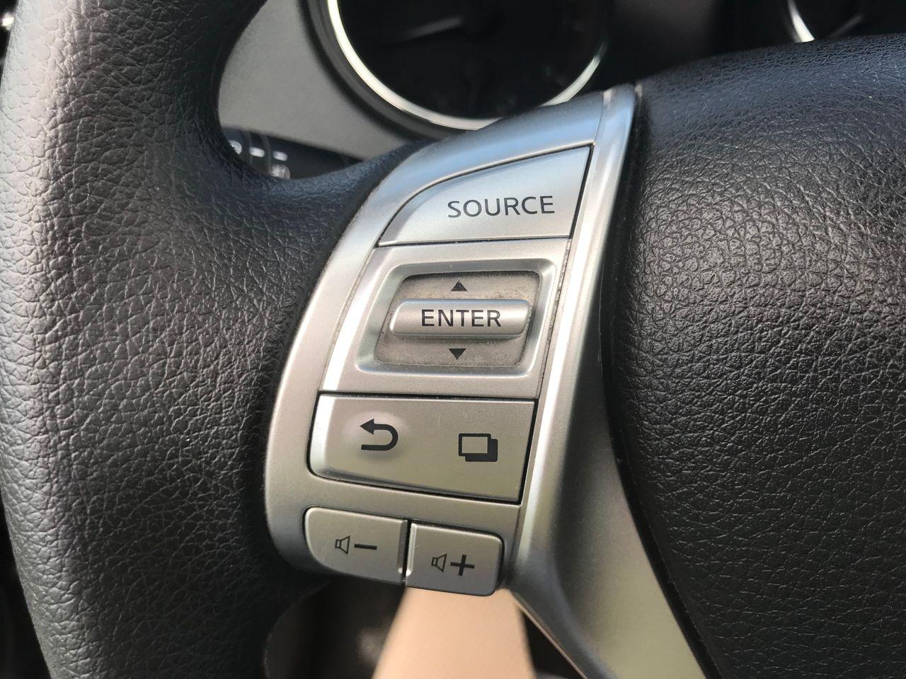 2015 Nissan Rogue SL-4