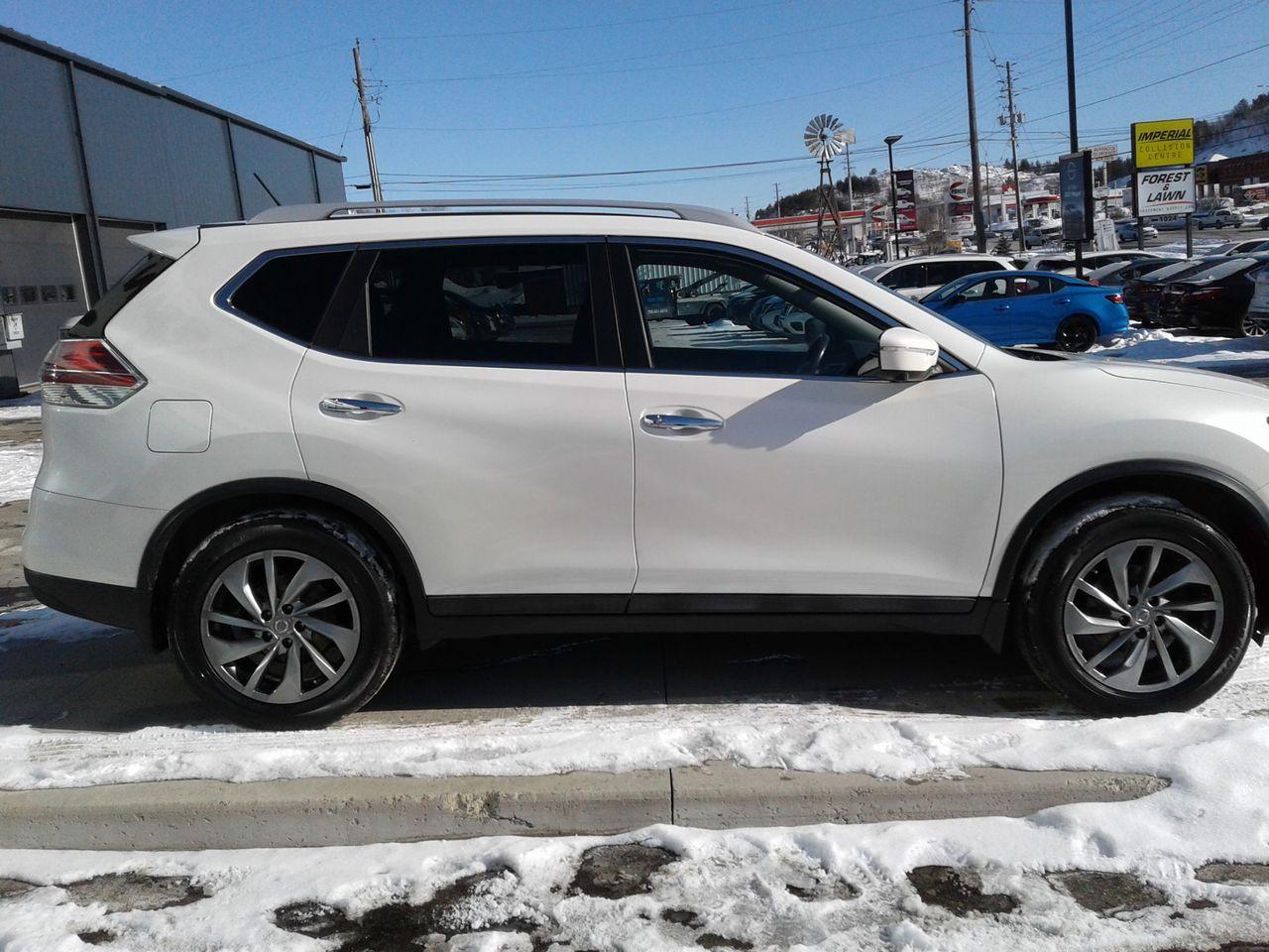2015 Nissan Rogue SL-4