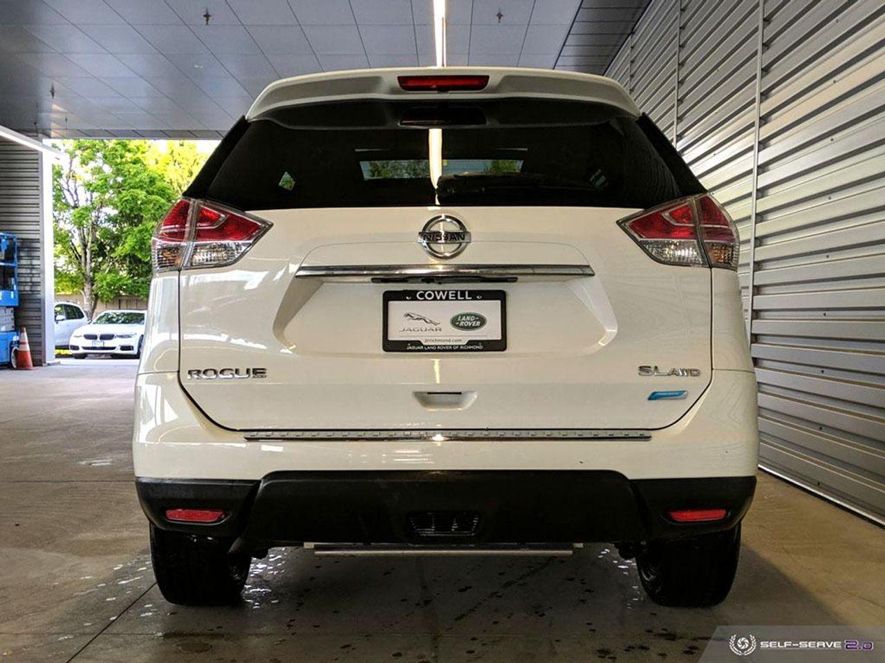 2015 Nissan Rogue SL-4