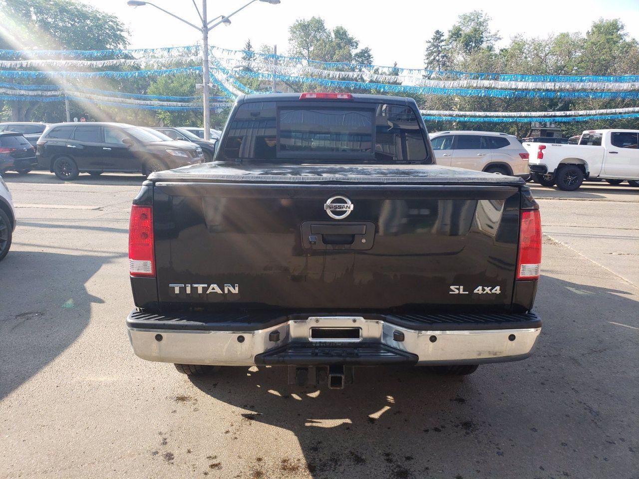 2015 Nissan Titan SL-4