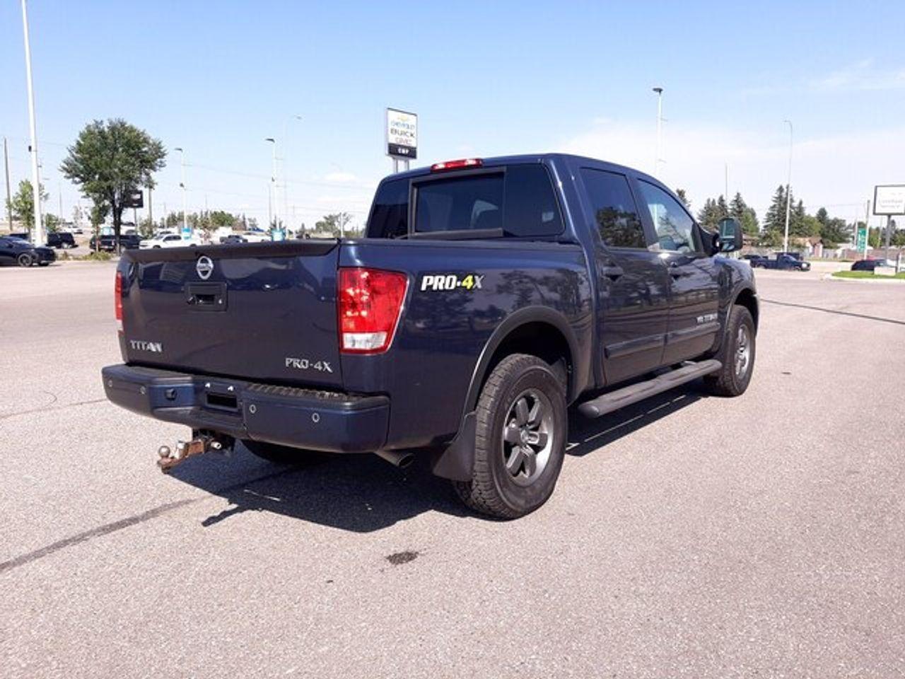 2015 Nissan Titan SL-3