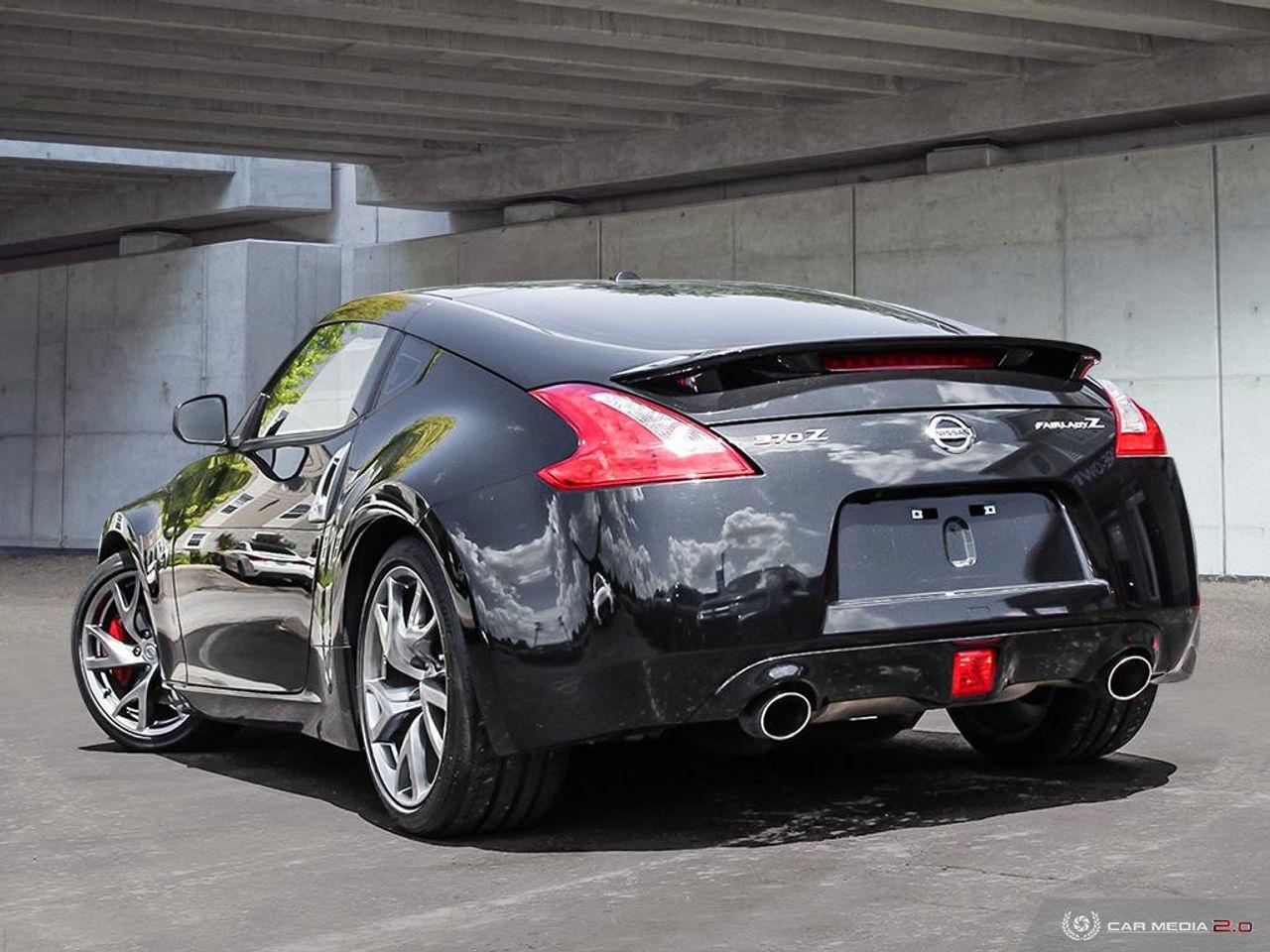 2015 Nissan Z Base-3