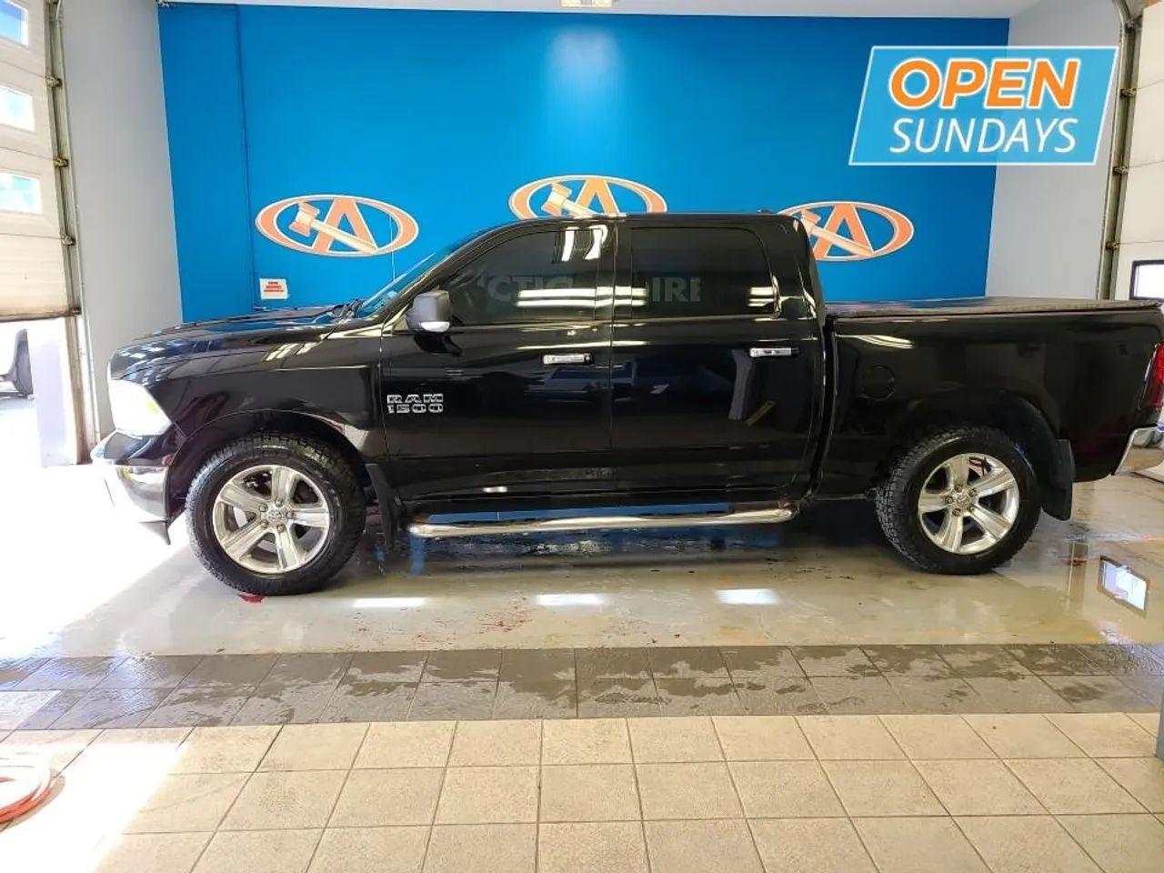 2015 Ram 1500 SLT-1
