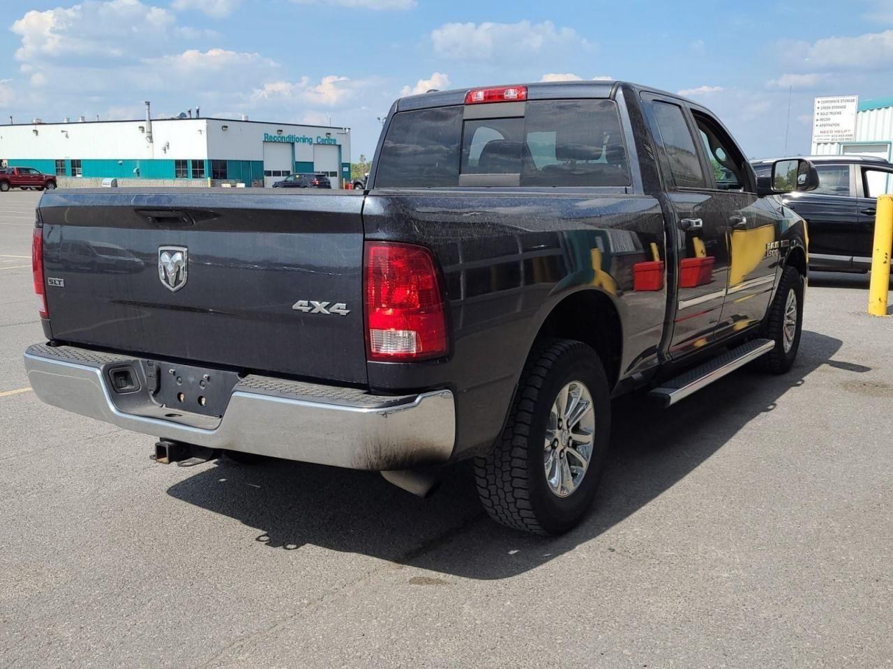 2015 Ram 1500 SLT-3