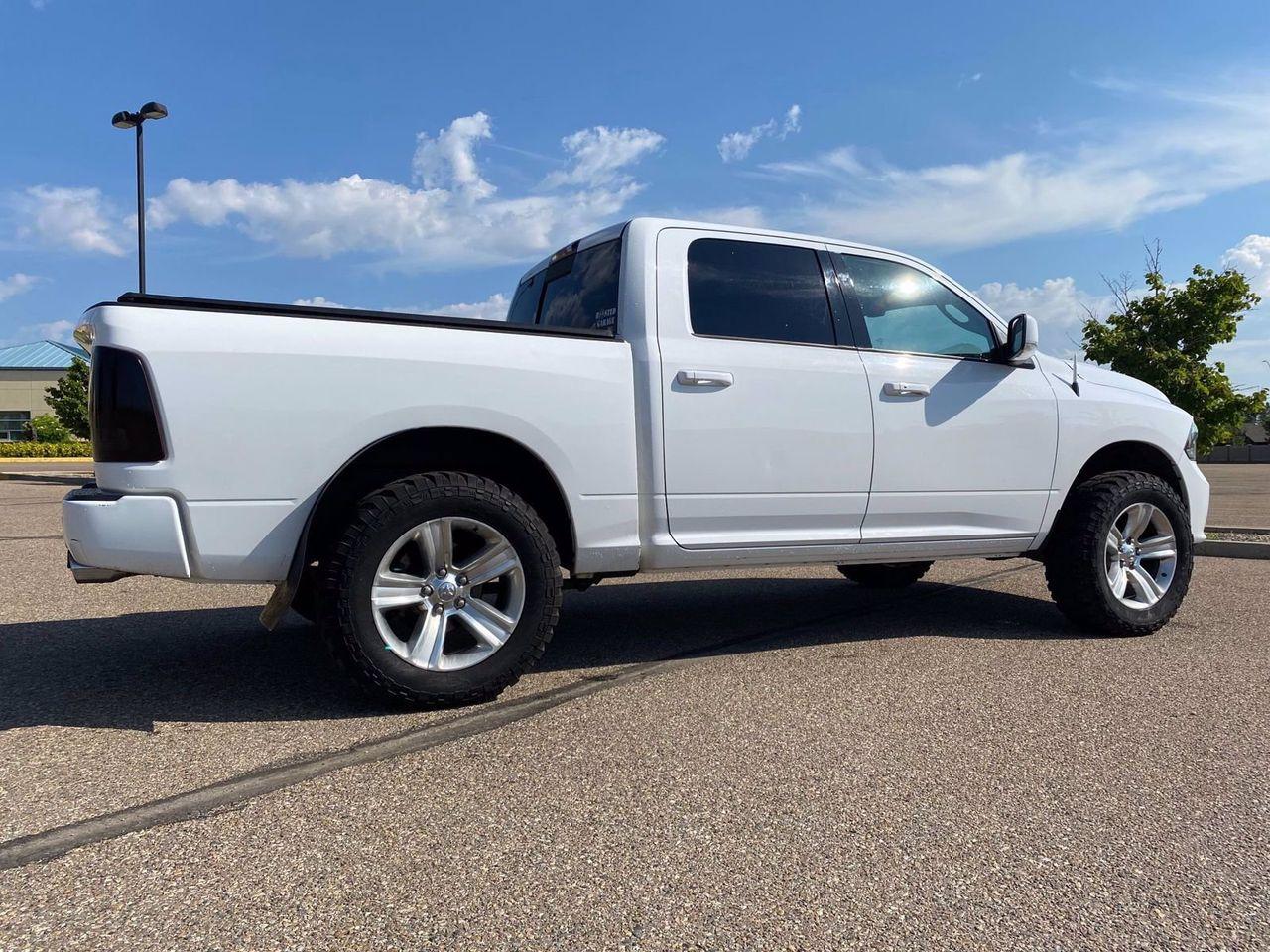 2015 Ram 1500 Sport-3