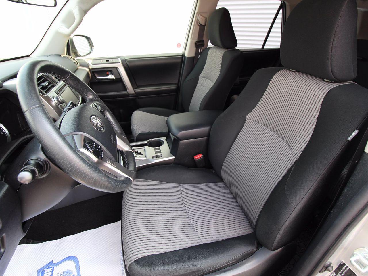 2015 Toyota 4Runner SR5-2