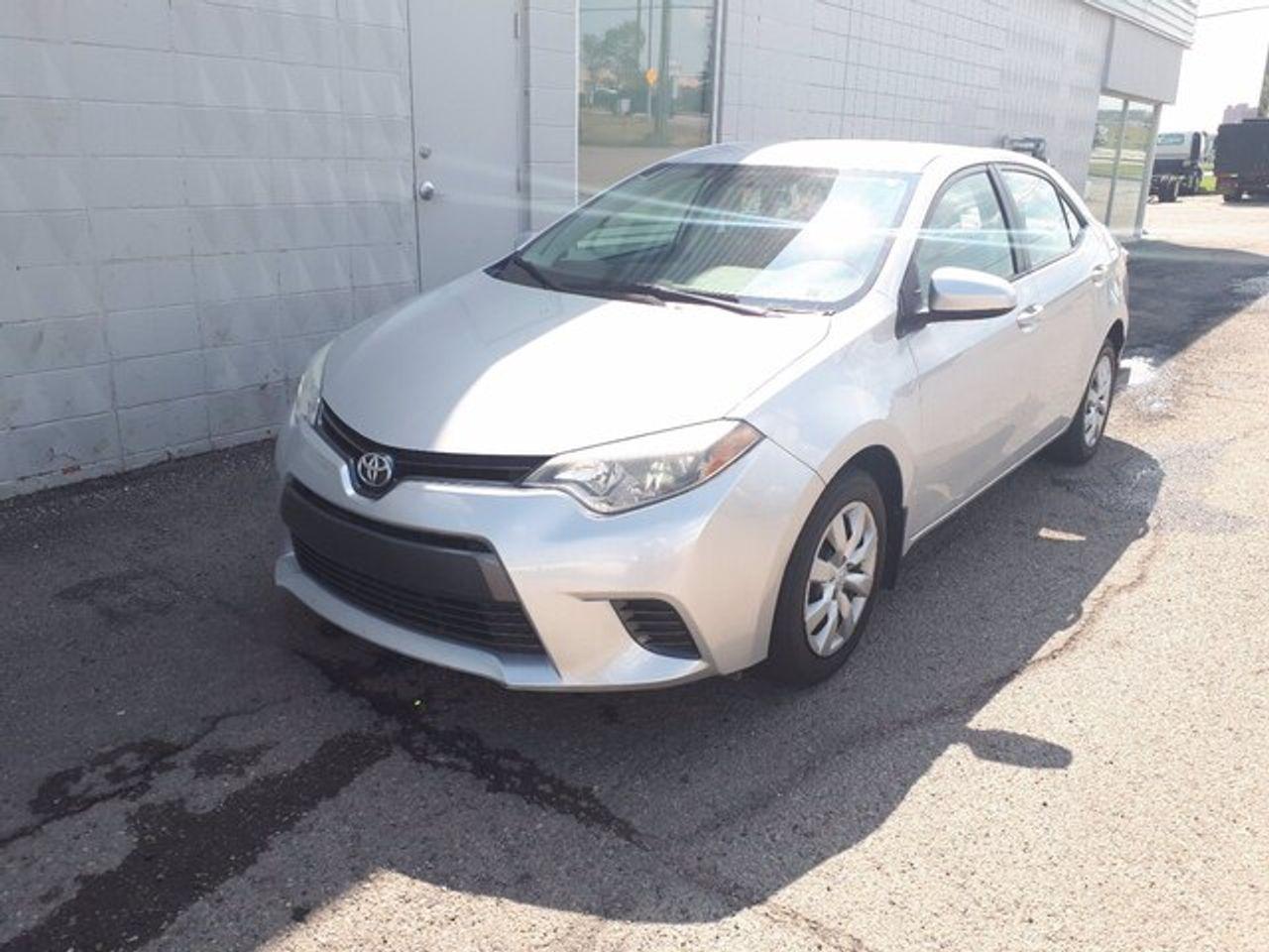 2015 Toyota Corolla LE-0