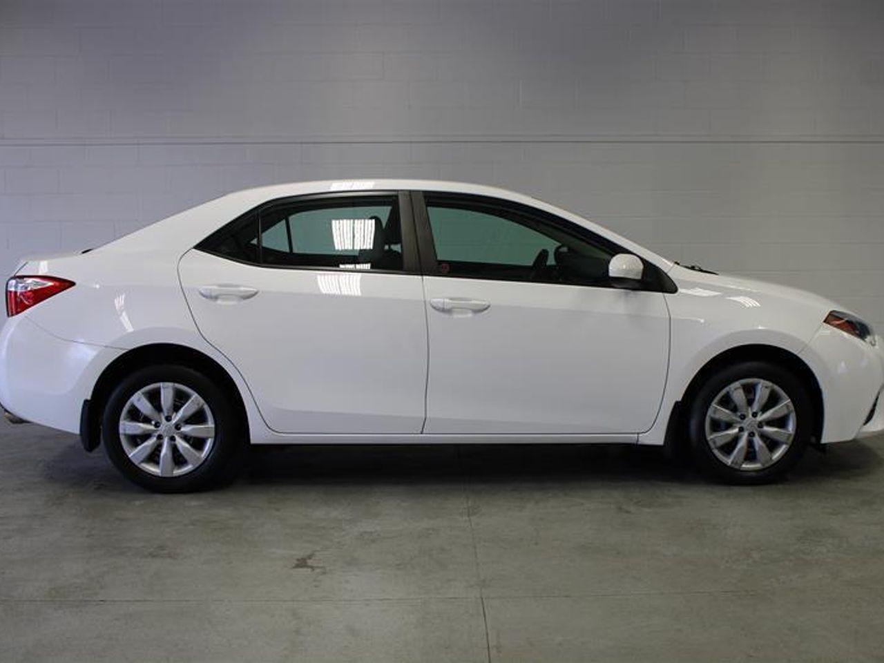 2015 Toyota Corolla LE-0