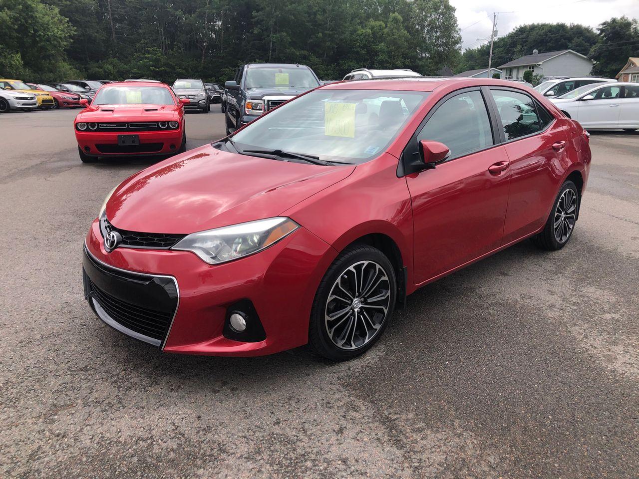 2015 Toyota Corolla L-0
