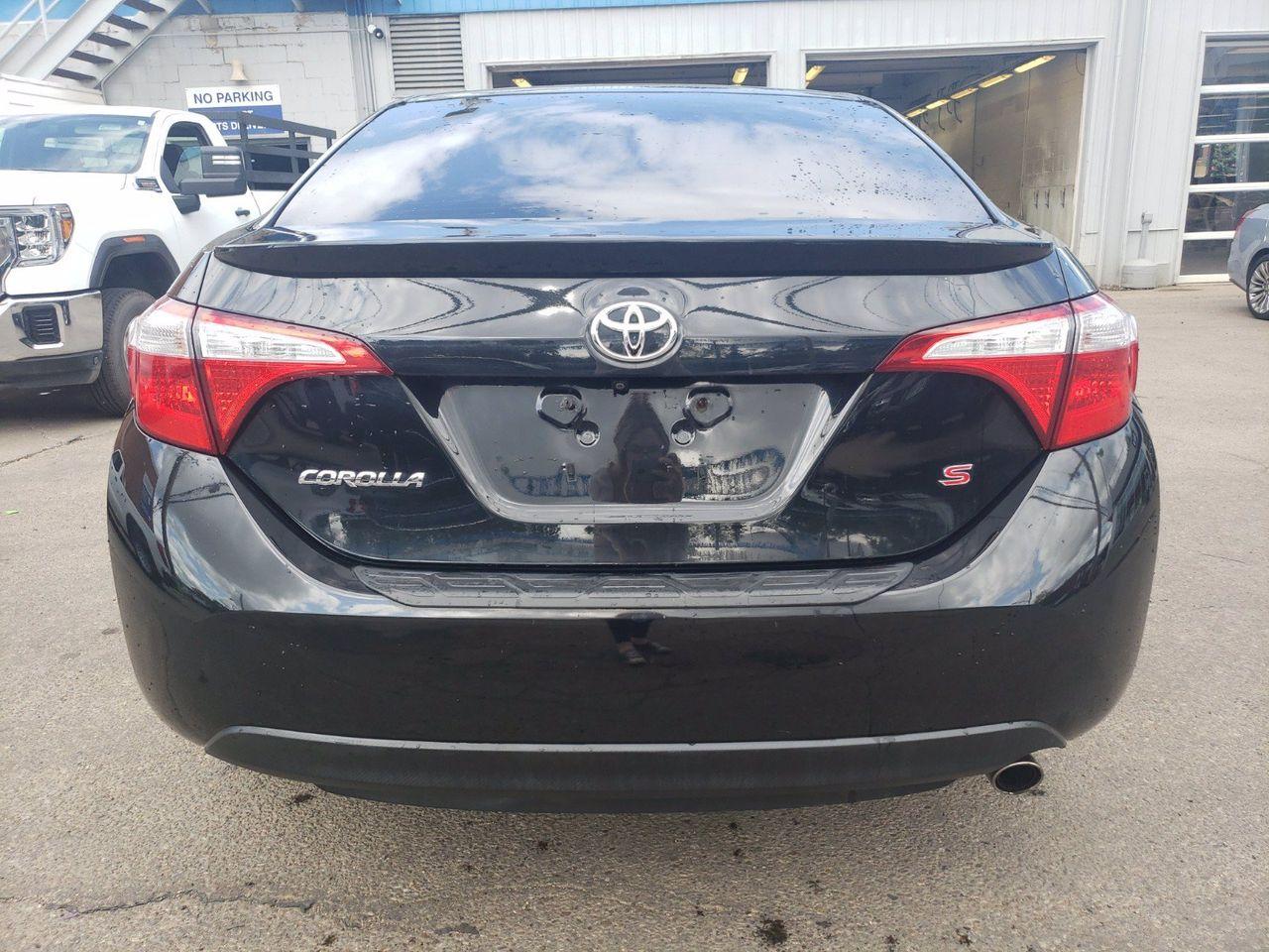 2015 Toyota Corolla Sport-4