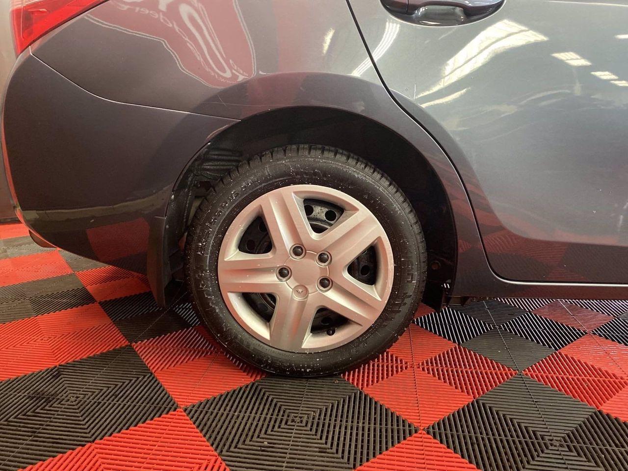 2015 Toyota Corolla LE-4