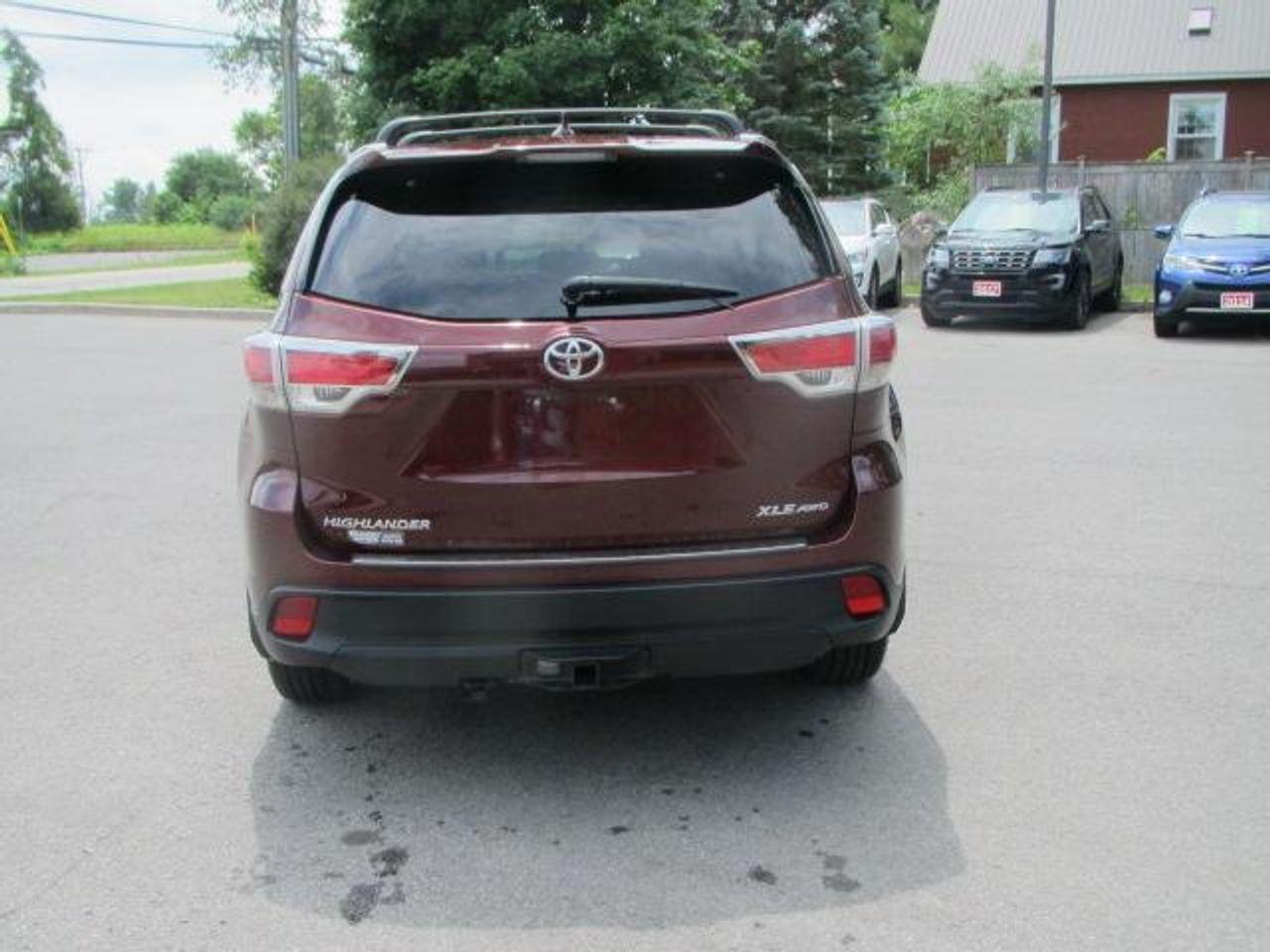 2015 Toyota Highlander XLE-3