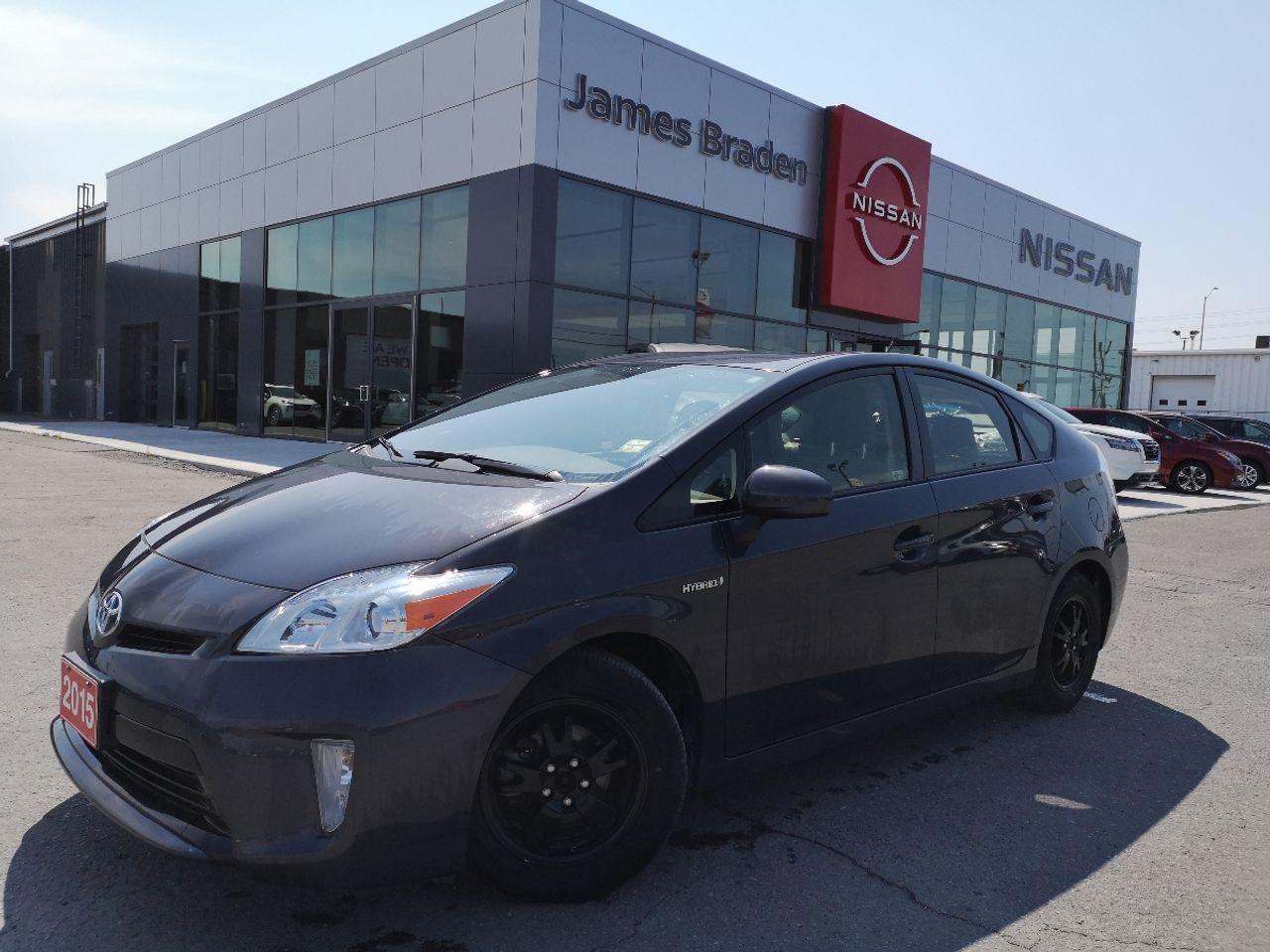 2015 Toyota Prius Two-0