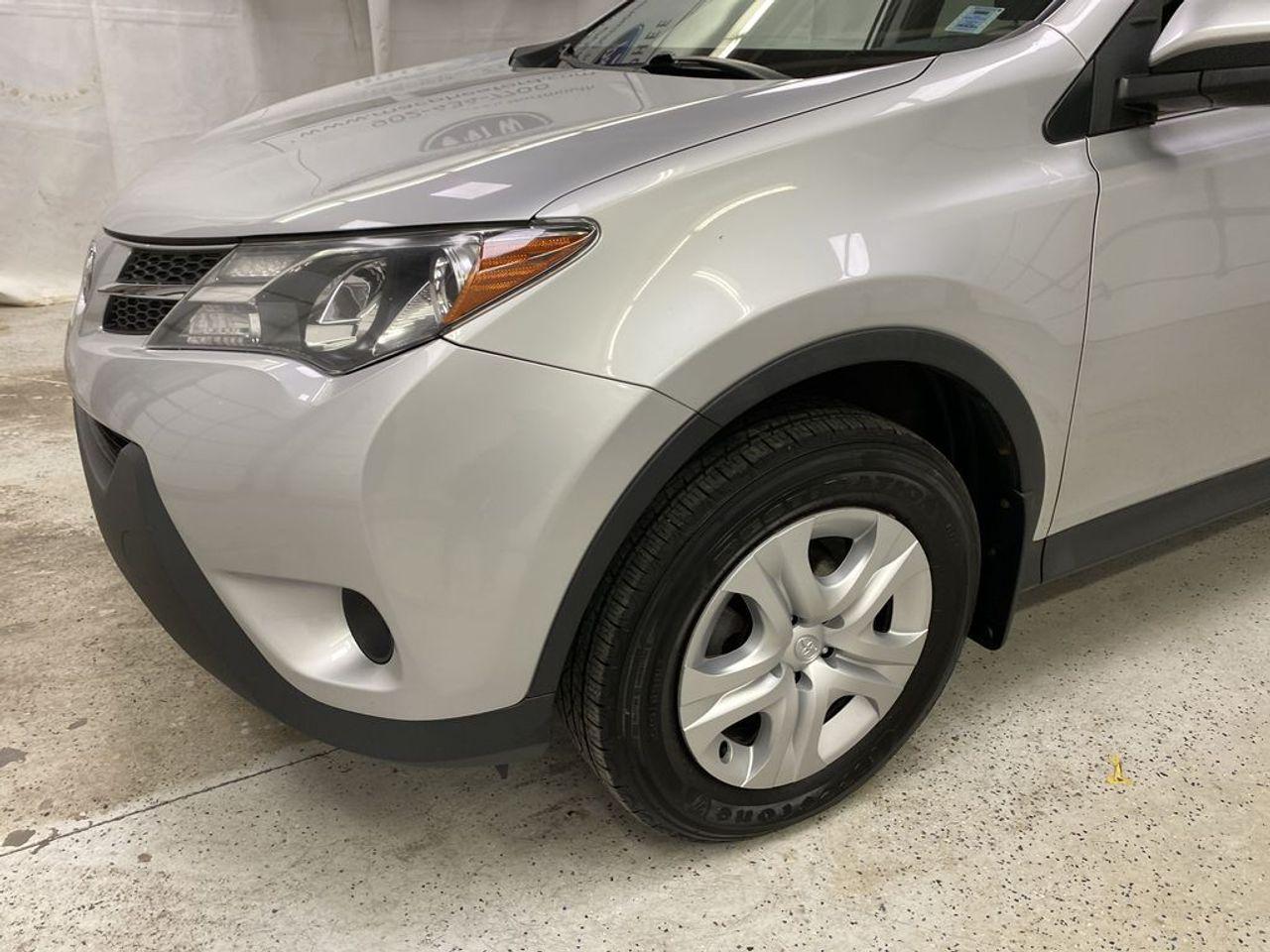 2015 Toyota RAV4 LE-1