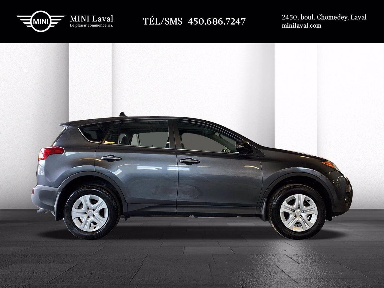 2015 Toyota RAV4 LE-3