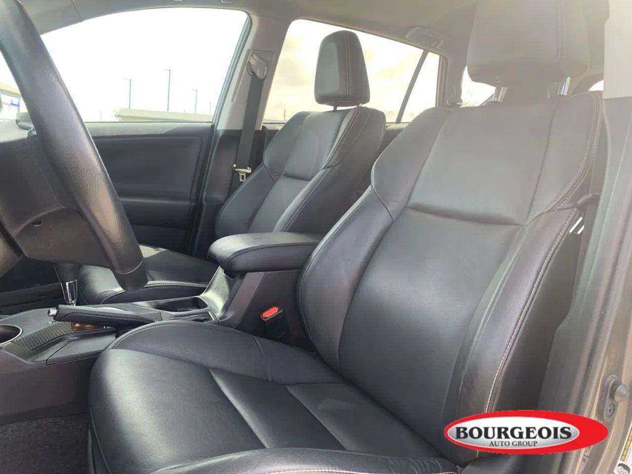 2015 Toyota RAV4 Limited-3
