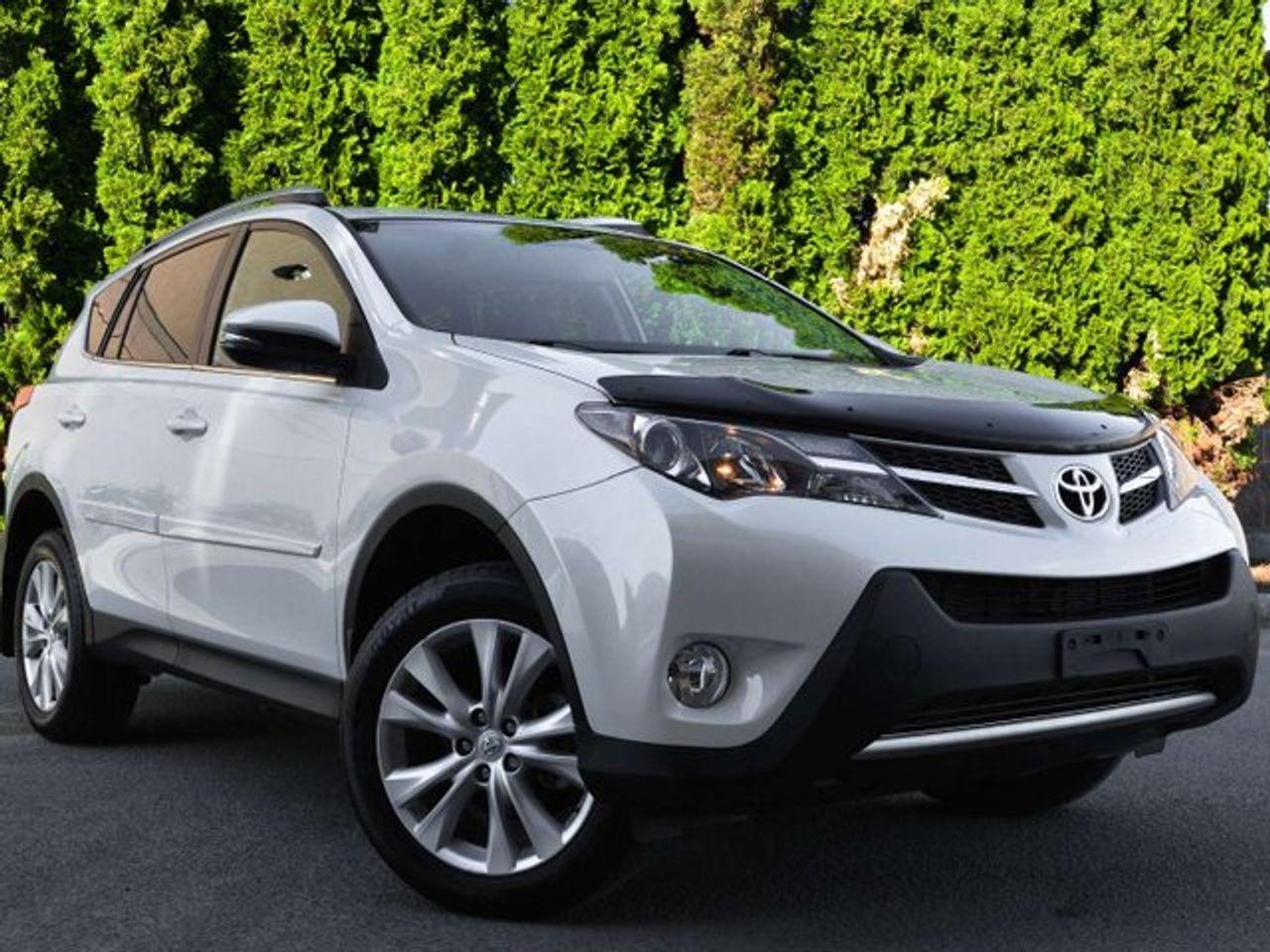 2015 Toyota RAV4 Limited-0