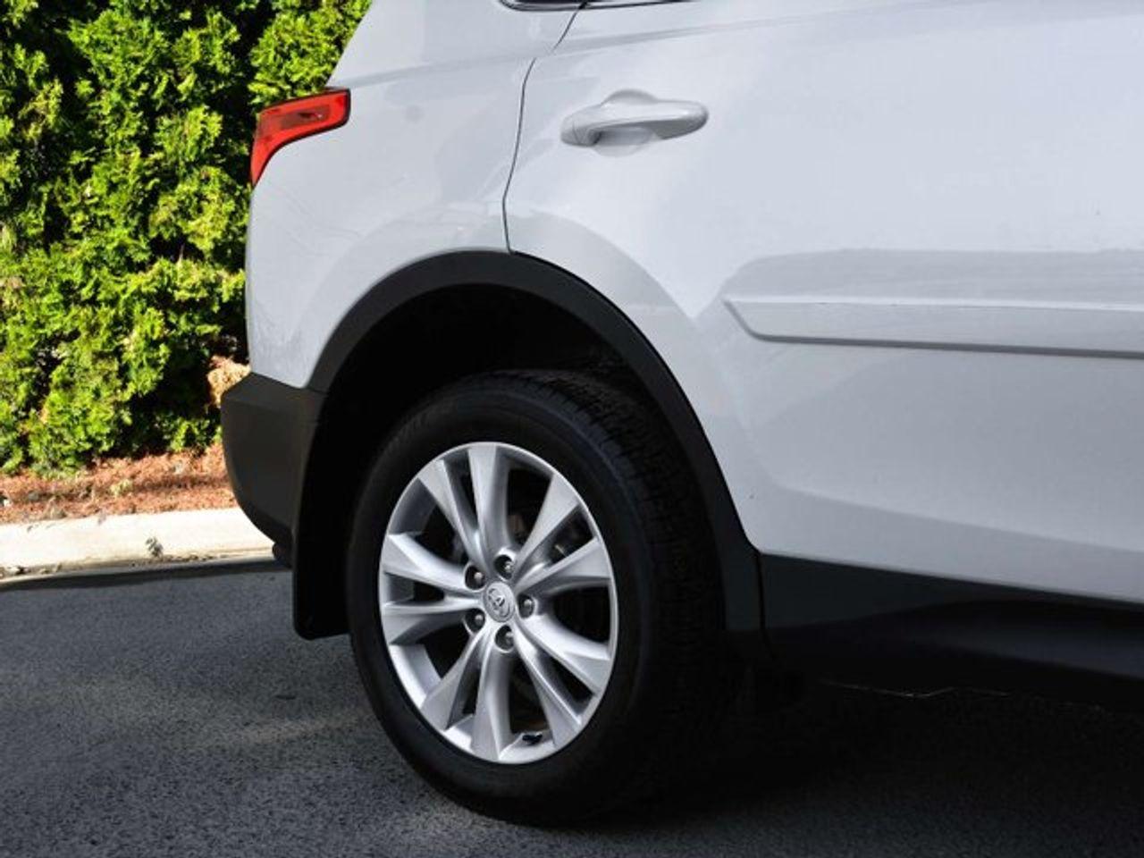 2015 Toyota RAV4 Limited-3